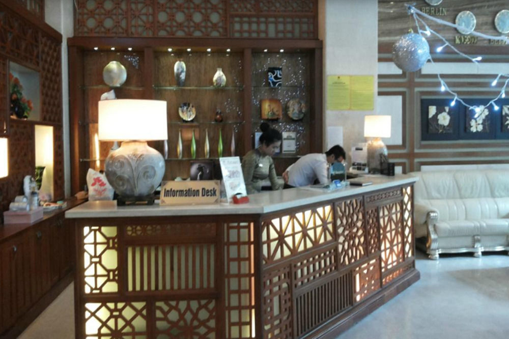 Khách sạn âu Lạc Charner